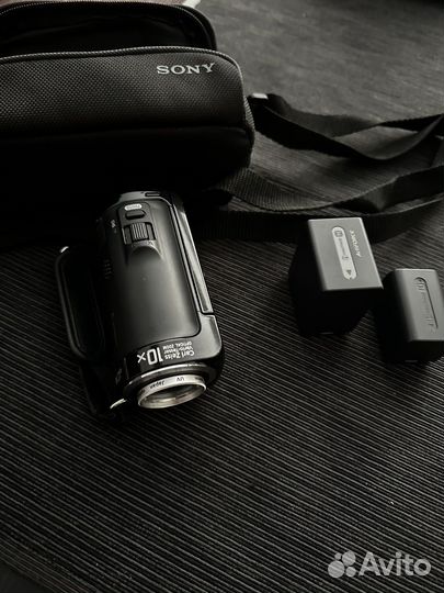 Видеокамера Sony HDR-CX100E
