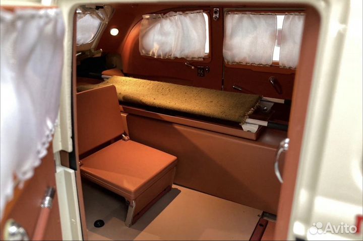 Модель зис 110 скорая помощь 1/8