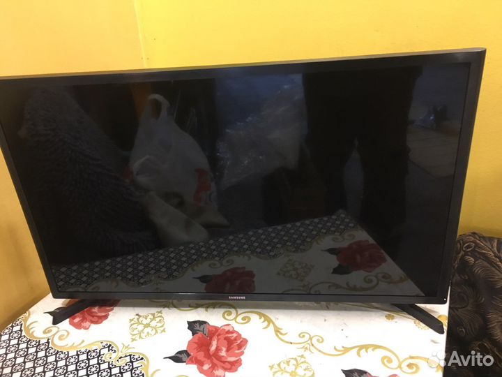 Телевизор samsung smart tv 32 разбита матрица