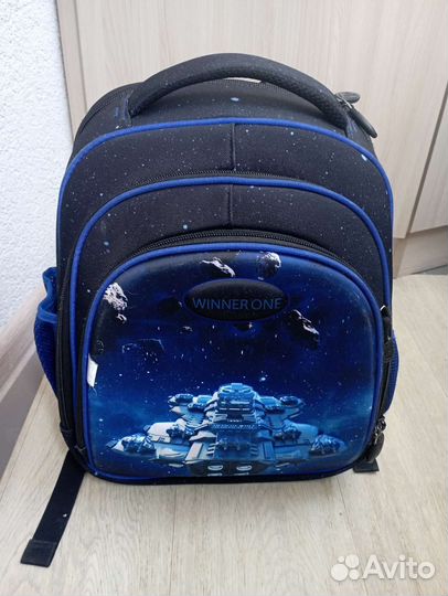 Школьный рюкзак