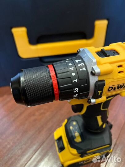 Набор аккумуляторного инструмента Dewalt 4в1