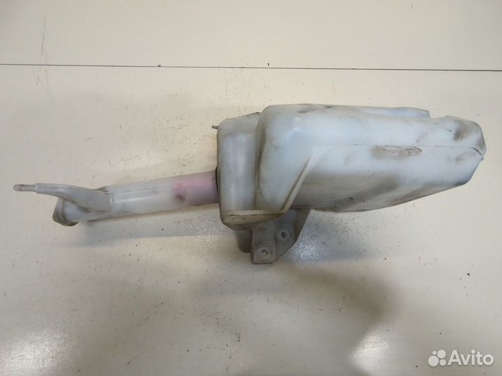 Бачок омывателя Mitsubishi Grandis, 2007