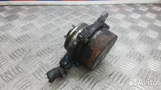 Насос вакуумный BMW 5 E60/E61, Номер 700437012 (5OK38KX01)