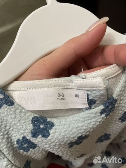 Платье Zara 98