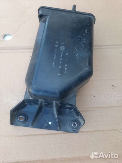 Абсорбер топливный Volkswagen Passat B7