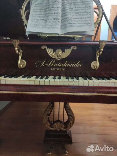 Рояль 1833 год антикварный рояль