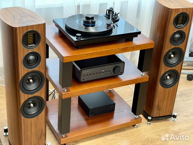 Стойка для аппаратуры hi fi