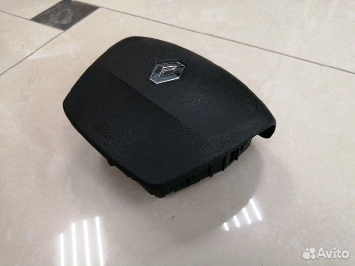 Airbag подушка в руль Renault Fluence седан