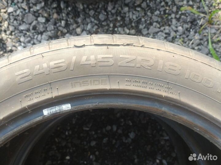 Nokian Tyres Hakka Black 245/45 R18