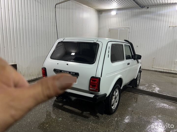 LADA 4x4 (Нива) 1.6 МТ, 2017, 120 000 км