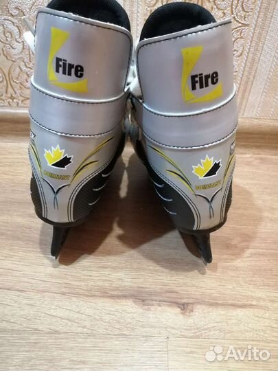 Коньки хоккейные детские 32 размер