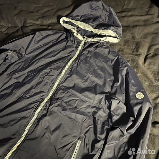 Ветровка moncler