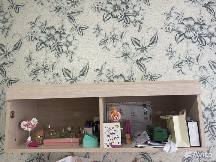 Полка настенная