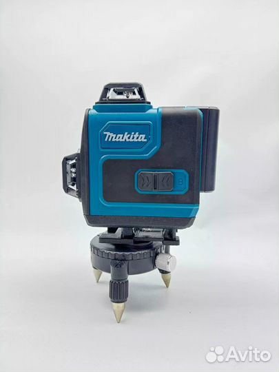 Лазерный уровень Makita со штативом