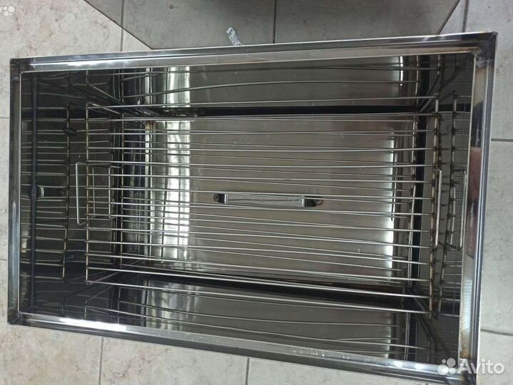 Коптильня горячего копчения с гидрозатвором