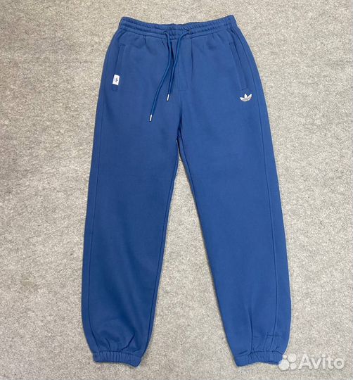 Спортивный костюм Adidas