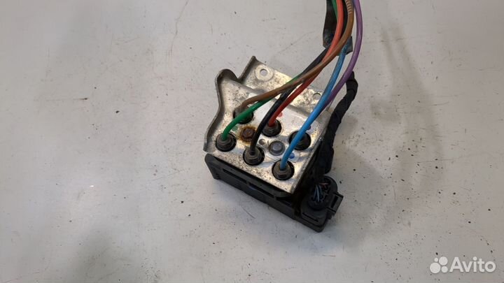 Блок клапанов Audi A8 (D3), 2006