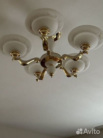 Люстра потолочная