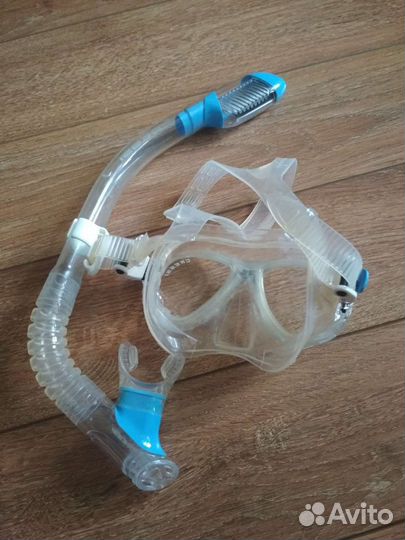 Маска и трубка для плавания