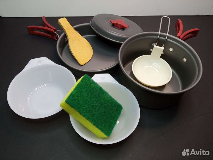 Набор посуды для походов на природу