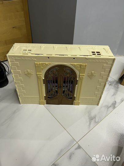 Детский игрушечный домик