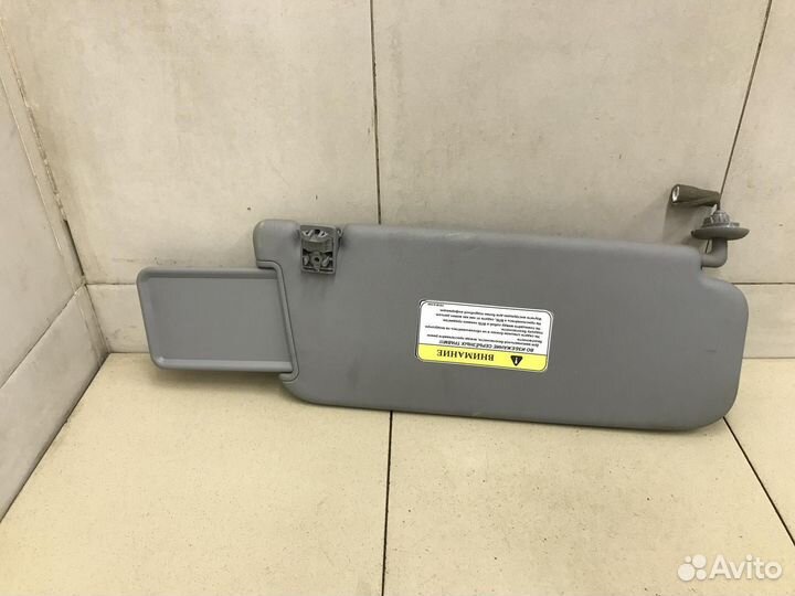 Козырек солнцезащитный (внутри) Mohave 2009