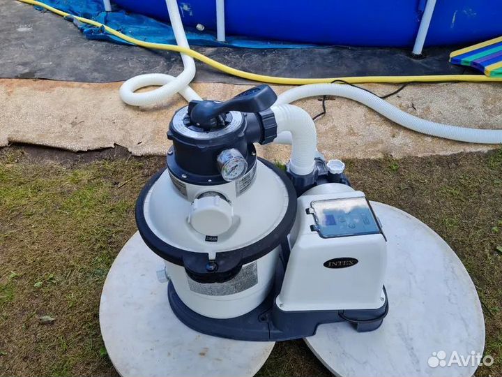 Песочный фильтр-насос Intex 2000 л/ч