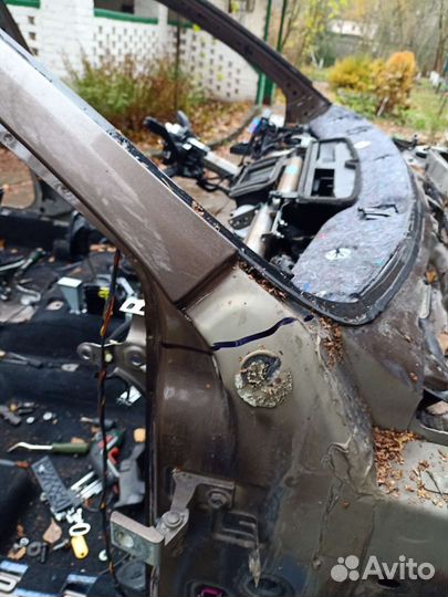 Volkswagen jetta 6 стойка лобового стекла