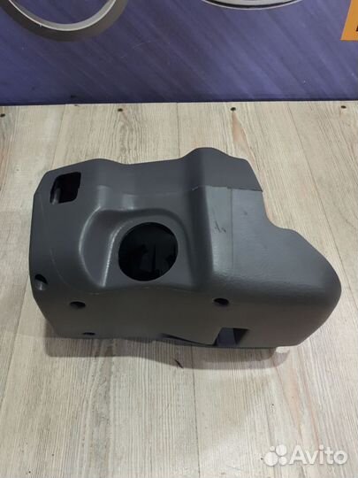 Кожух Накладка рулевой колонки Nissan NP300