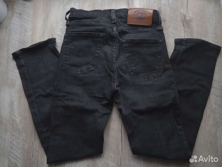 Джинсы для мальчика 9-10лет