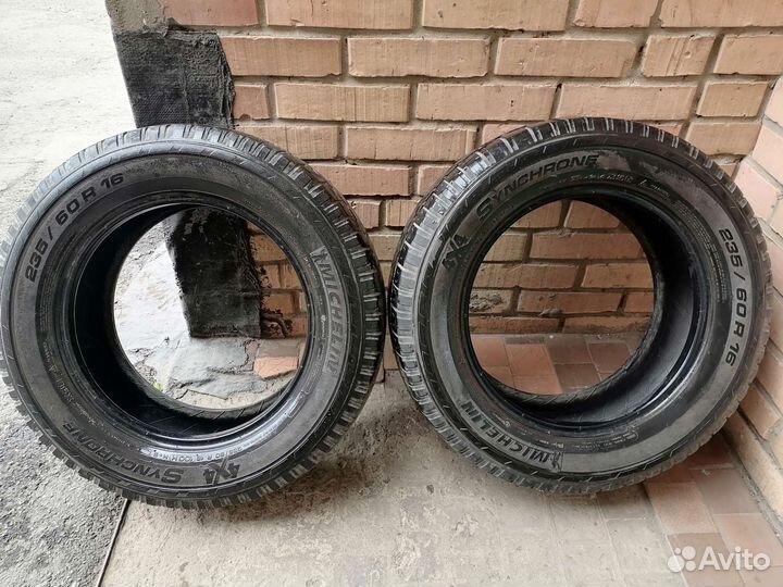 Michelin 4x4 Synchrone 235/60 R16 100H