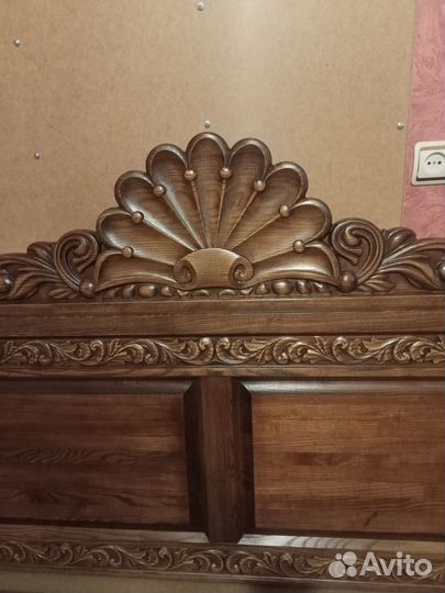 Кровать двухспальная