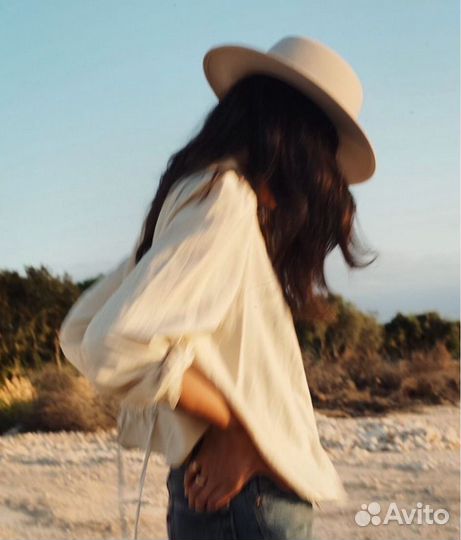 Модель для съемки видео