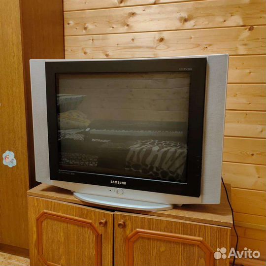 Телевизор samsung