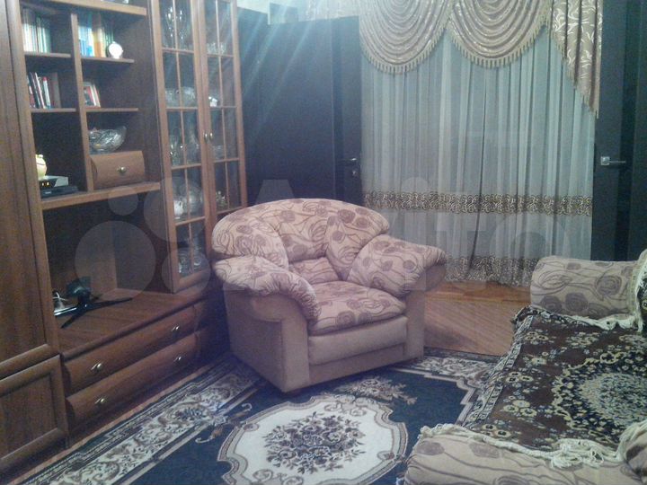 3-к. квартира, 50 м², 3/5 эт.