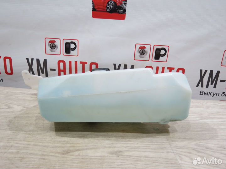 Бачок омывателя Renault Kaptur