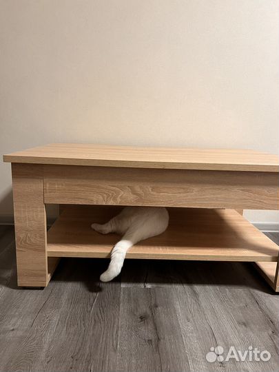 Журнальный стол