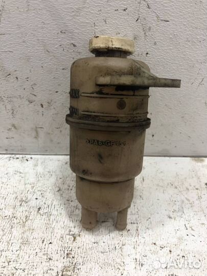 Бачок гидроусилителя Mitsubishi Pajero Pinin