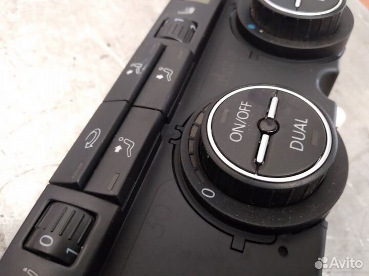 Блок управления климатической установкой