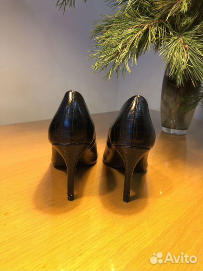 Туфли Stradivarius женские 38 размер