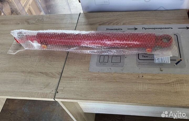 Гидроцилиндр кун ковша погрузчика 0.8 80.40.400.70