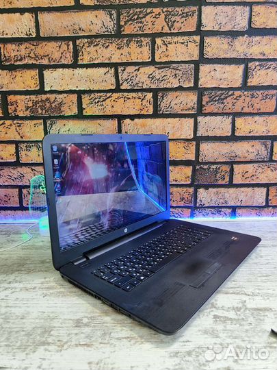 Игровой 17,3 HP A6 7Gen 12 озу SSD
