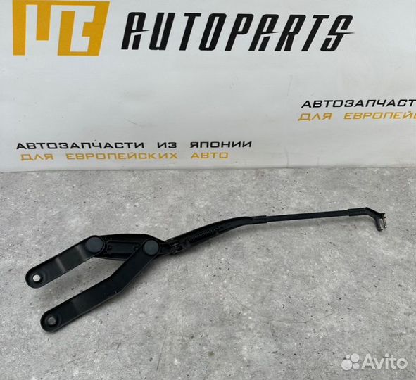 Стеклоочиститель передний правый Mercedes-Benz