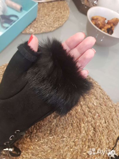Варежки митенки натуральный мех