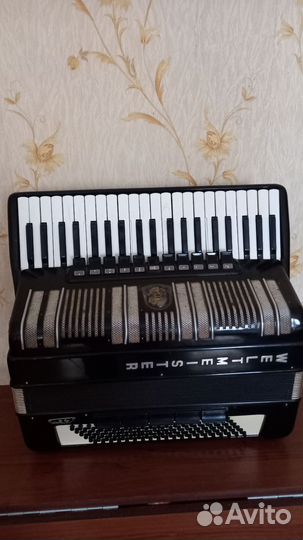 Аккордеон weltmeister s4