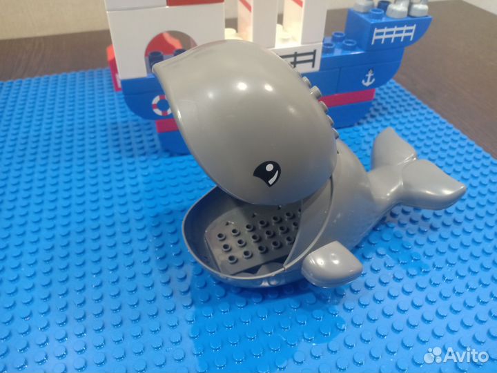 Кит фигурка lego