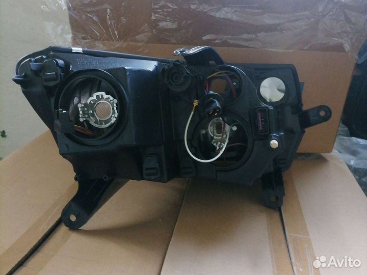 Фары Renault Logan 2 2014-2018