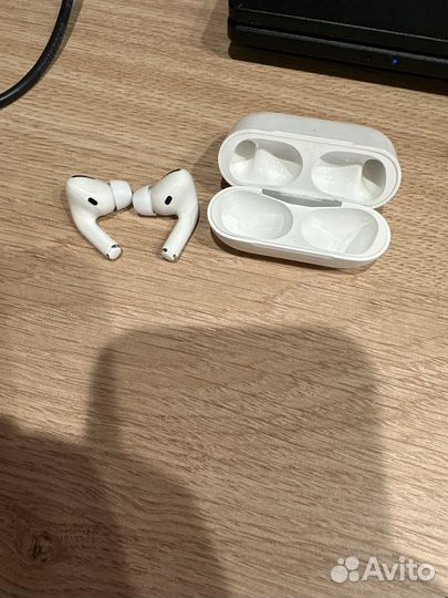 Наушники apple airpods pro 1