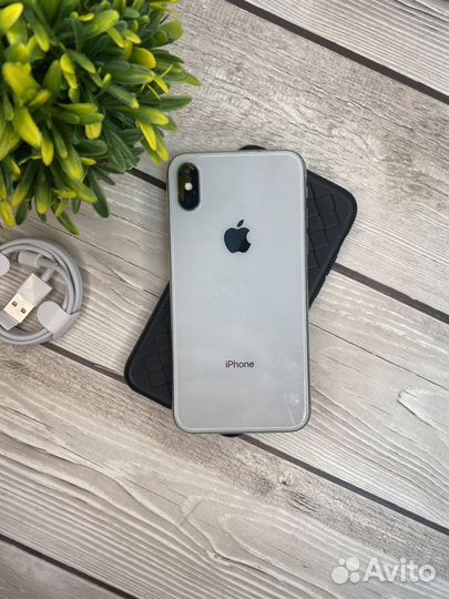 iPhone X, 256 ГБ