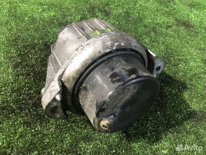 Подушка двигателя Bmw X1 2.0Dx E84 N47D20C 2010